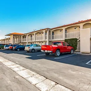 https://motel-6-anaheim-ca.topanaheimhotels.com