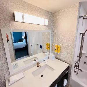 Hotel Home2 By Hilton Airport Medical Center